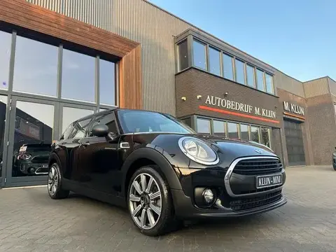 Used MINI CLUBMAN Petrol 2017 Ad 