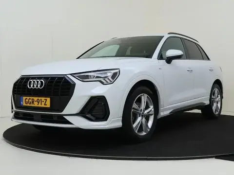 Annonce AUDI Q3 Essence 2022 d'occasion 