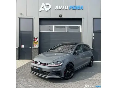 Annonce VOLKSWAGEN GOLF Essence 2019 d'occasion 