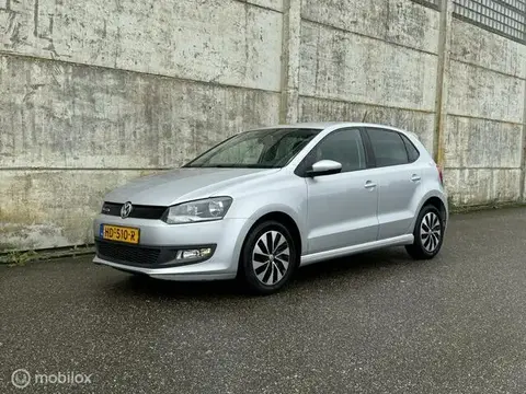 Annonce VOLKSWAGEN POLO Essence 2015 d'occasion 