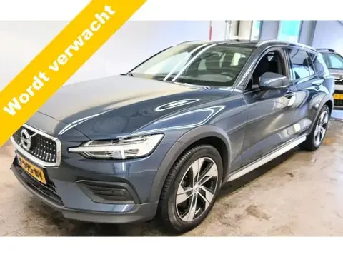 Annonce VOLVO V60 Hybride 2022 d'occasion 