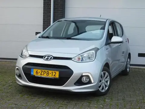 Annonce HYUNDAI I10 Essence 2015 d'occasion 