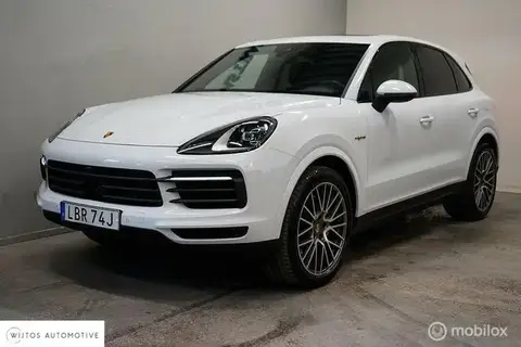 Used PORSCHE CAYENNE Hybrid 2023 Ad 