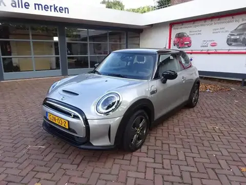 Used MINI MINI Electric 2023 Ad 