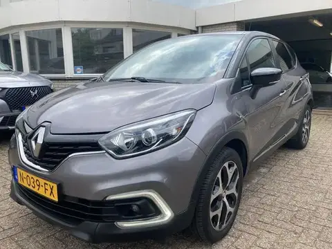 Annonce RENAULT CAPTUR Essence 2019 d'occasion 