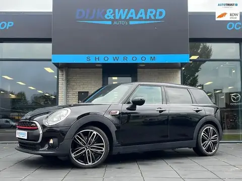 Used MINI CLUBMAN Petrol 2017 Ad 