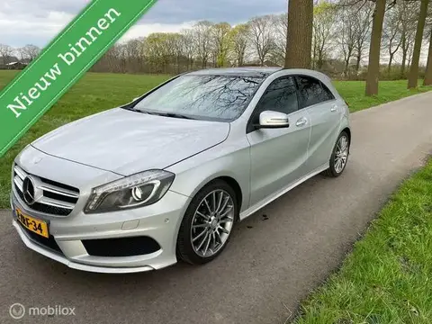 Annonce MERCEDES-BENZ CLASSE A Essence 2015 d'occasion 