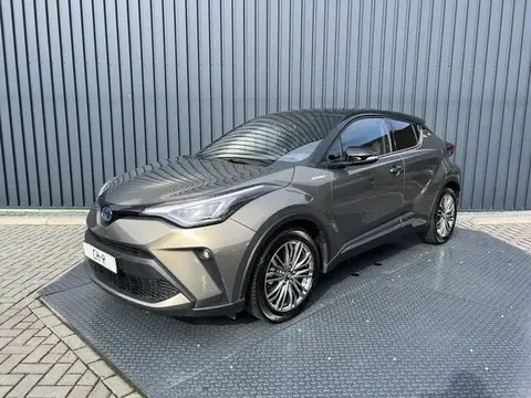 Used TOYOTA C-HR Hybrid 2021 Ad 