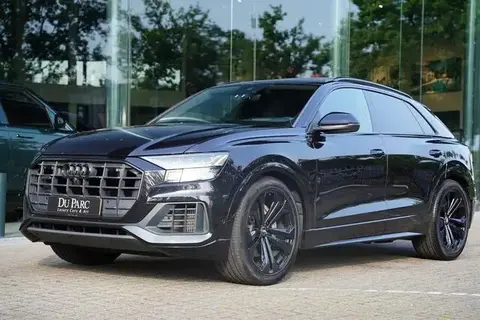 Annonce AUDI Q8 Essence 2019 d'occasion 