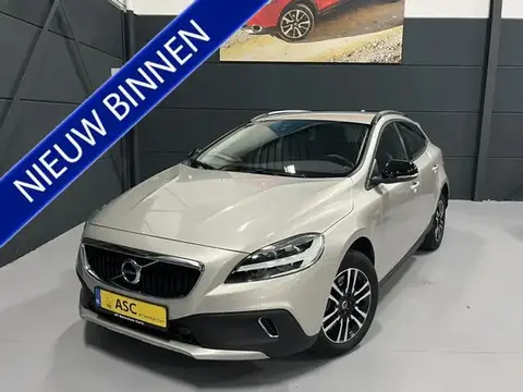 Used VOLVO V40 Petrol 2018 Ad 