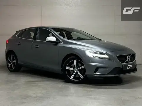 Annonce VOLVO V40 Essence 2018 d'occasion 