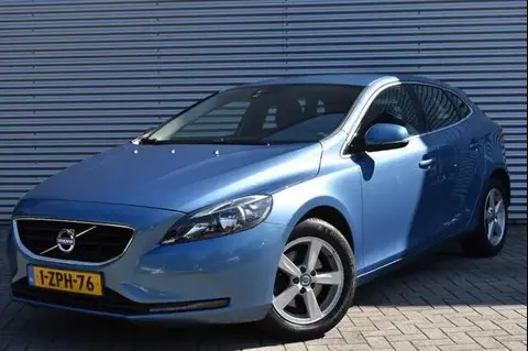 Annonce VOLVO V40 Essence 2015 d'occasion 