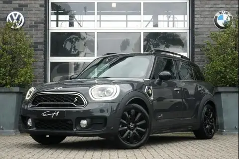 Used MINI COUNTRYMAN Hybrid 2017 Ad 