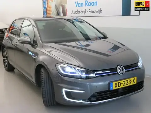 Used VOLKSWAGEN GOLF Electric 2019 Ad 