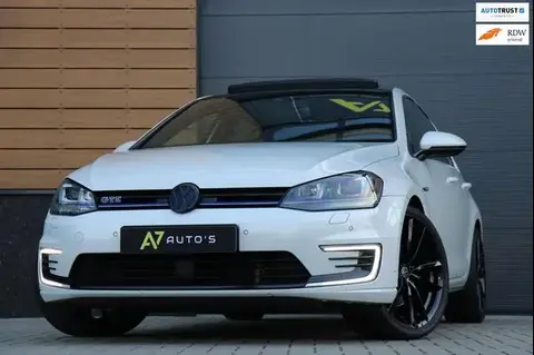 Used VOLKSWAGEN GOLF Hybrid 2015 Ad 