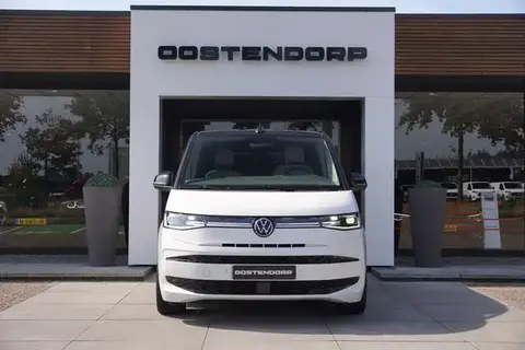 Used VOLKSWAGEN MULTIVAN Hybrid 2023 Ad 