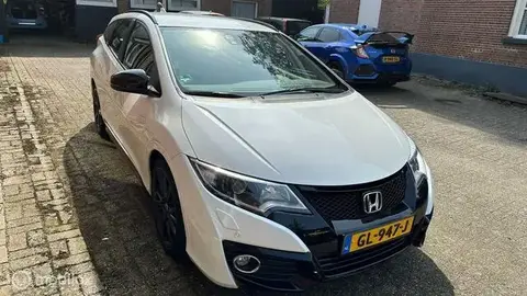 Used HONDA CIVIC Petrol 2015 Ad 