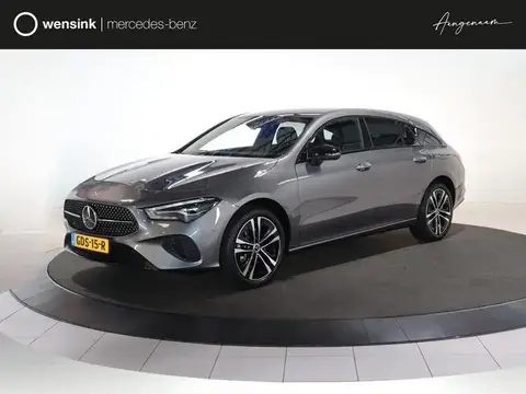 Used MERCEDES-BENZ CLASSE CLA Hybrid 2024 Ad 