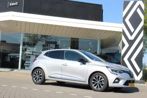 Annonce RENAULT CLIO Essence 2023 d'occasion 