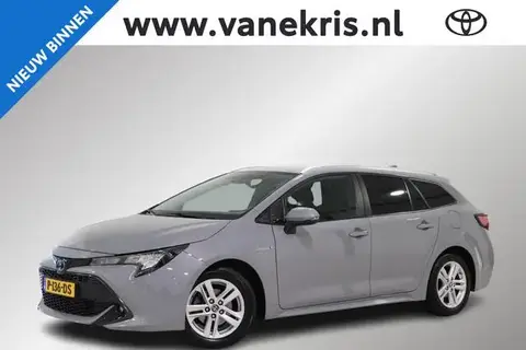 Used TOYOTA COROLLA Hybrid 2022 Ad 