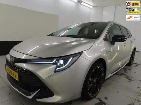 Used TOYOTA COROLLA Hybrid 2020 Ad 