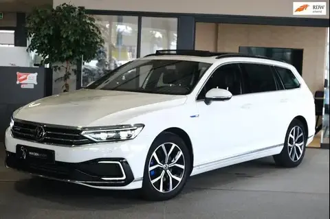 Used VOLKSWAGEN PASSAT Hybrid 2020 Ad 