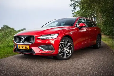 Used VOLVO V60 Hybrid 2020 Ad 