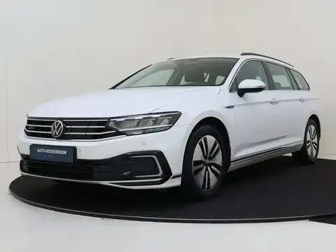 Used VOLKSWAGEN PASSAT Hybrid 2021 Ad 