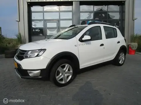 Used DACIA SANDERO Petrol 2015 Ad 