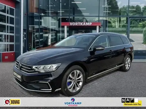 Used VOLKSWAGEN PASSAT Hybrid 2021 Ad 