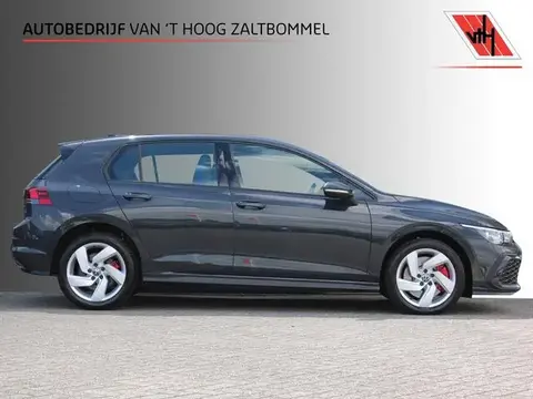 Used VOLKSWAGEN GOLF Hybrid 2022 Ad 