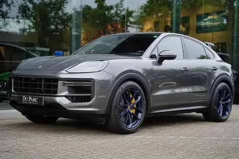 Used PORSCHE CAYENNE Hybrid 2024 Ad 