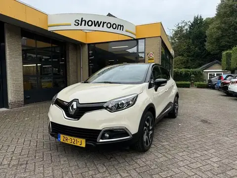 Used RENAULT CAPTUR Petrol 2016 Ad 