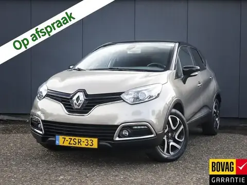 Annonce RENAULT CAPTUR Essence 2015 d'occasion 