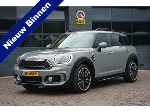 Annonce MINI COUNTRYMAN Essence 2017 d'occasion 