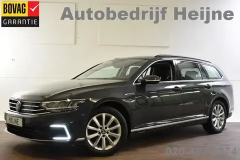 Used VOLKSWAGEN PASSAT Hybrid 2021 Ad 