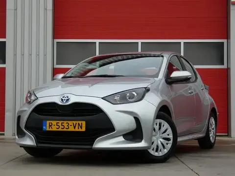 Used TOYOTA YARIS Hybrid 2022 Ad 