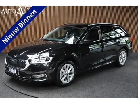 Used SKODA OCTAVIA Hybrid 2022 Ad 