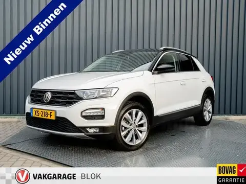 Annonce VOLKSWAGEN T-ROC Essence 2019 d'occasion 