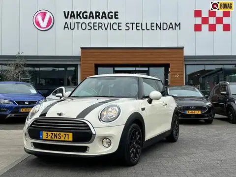 Used MINI ONE Petrol 2015 Ad 