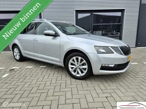 Annonce SKODA OCTAVIA Essence 2018 d'occasion 