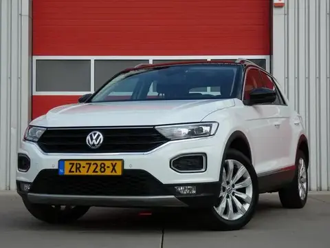 Annonce VOLKSWAGEN T-ROC Essence 2019 d'occasion 