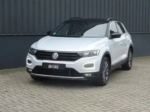 Used VOLKSWAGEN T-ROC Petrol 2018 Ad 