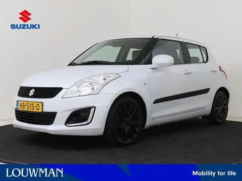 Used SUZUKI SWIFT Petrol 2015 Ad 