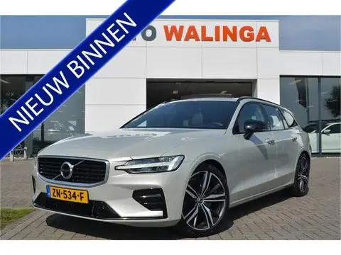 Annonce VOLVO V60 Essence 2019 d'occasion 