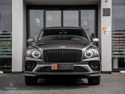 Annonce BENTLEY BENTAYGA Essence 2023 d'occasion 