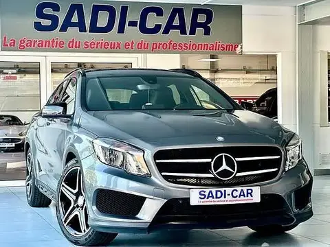 Annonce MERCEDES-BENZ CLASSE GLA Essence 2016 d'occasion 