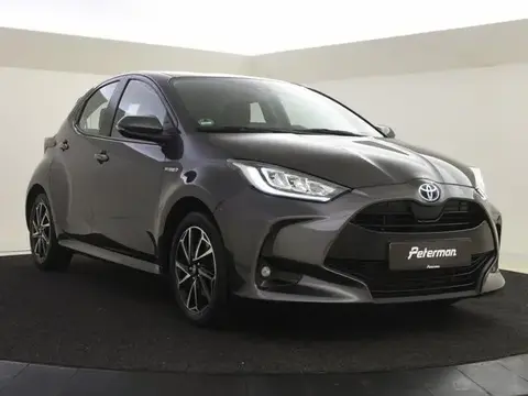 Used TOYOTA YARIS Hybrid 2021 Ad 