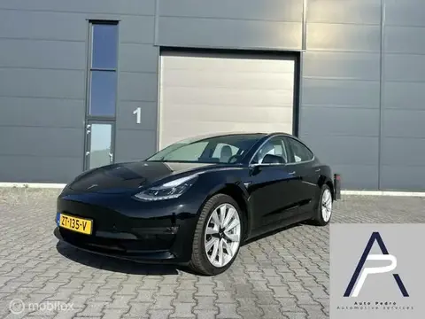 Used TESLA MODEL 3 Electric 2019 Ad 