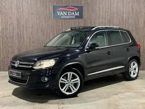 Used VOLKSWAGEN TIGUAN Petrol 2015 Ad 